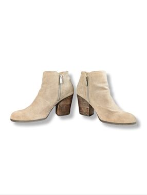 Kenneth Cole Reaction Suede Womens Ankle Booties Size 8.5M Tan Beige Block Heel